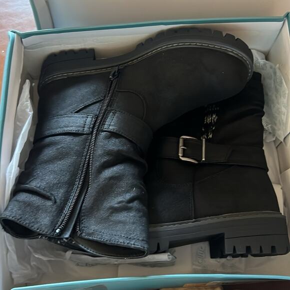 Cliff Mingle boot (wide) sz 6.5 - Picture 6 of 10